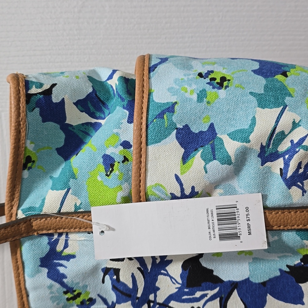 Blue & White Floral Print Purse - Picture 6 of 16